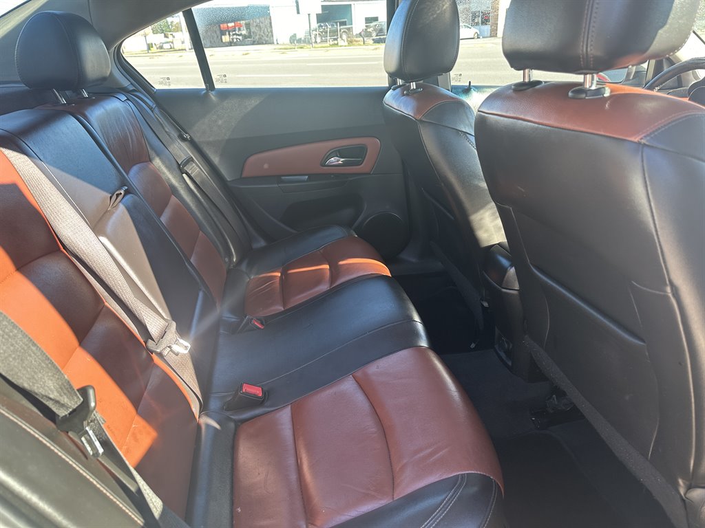 2014 Chevrolet Cruze - $7,695