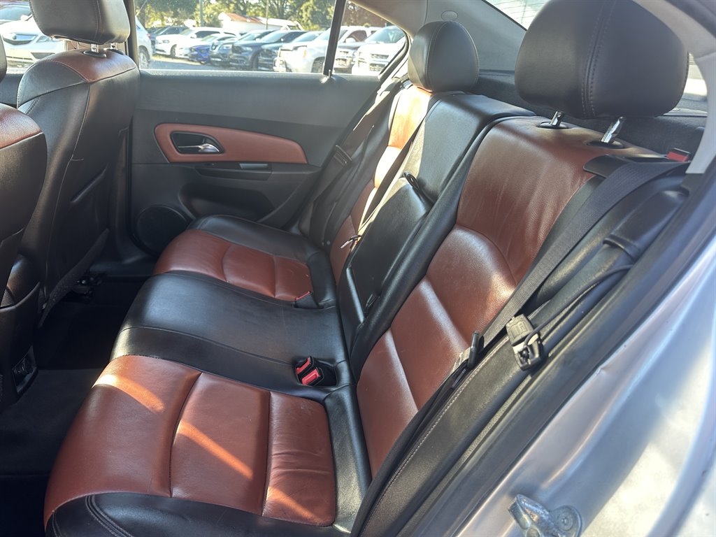 2014 Chevrolet Cruze - $7,695