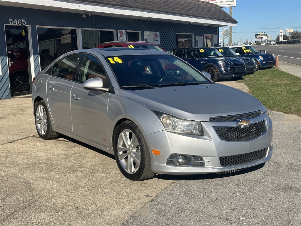 2014 Chevrolet Cruze - $7,695