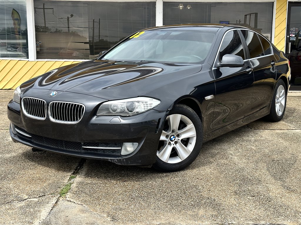 2012 BMW MDX 528i photo