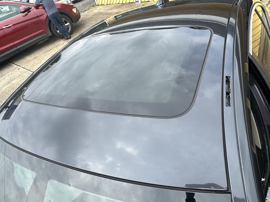 2012 BMW MDX 528i photo