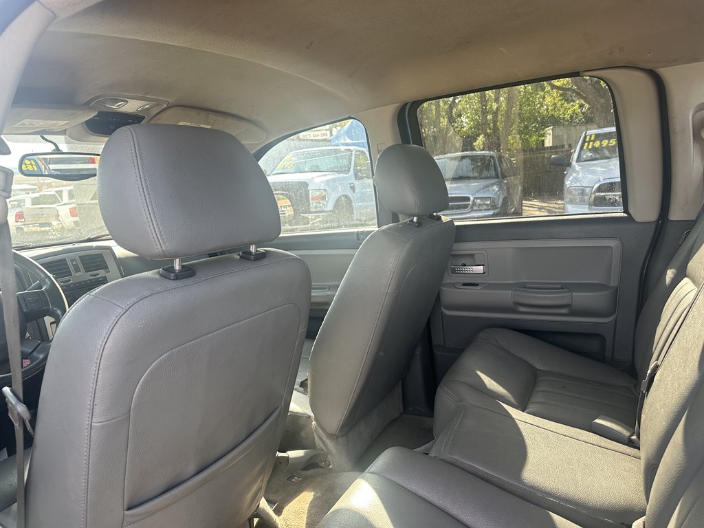 2005 Dodge Dakota Laramie photo