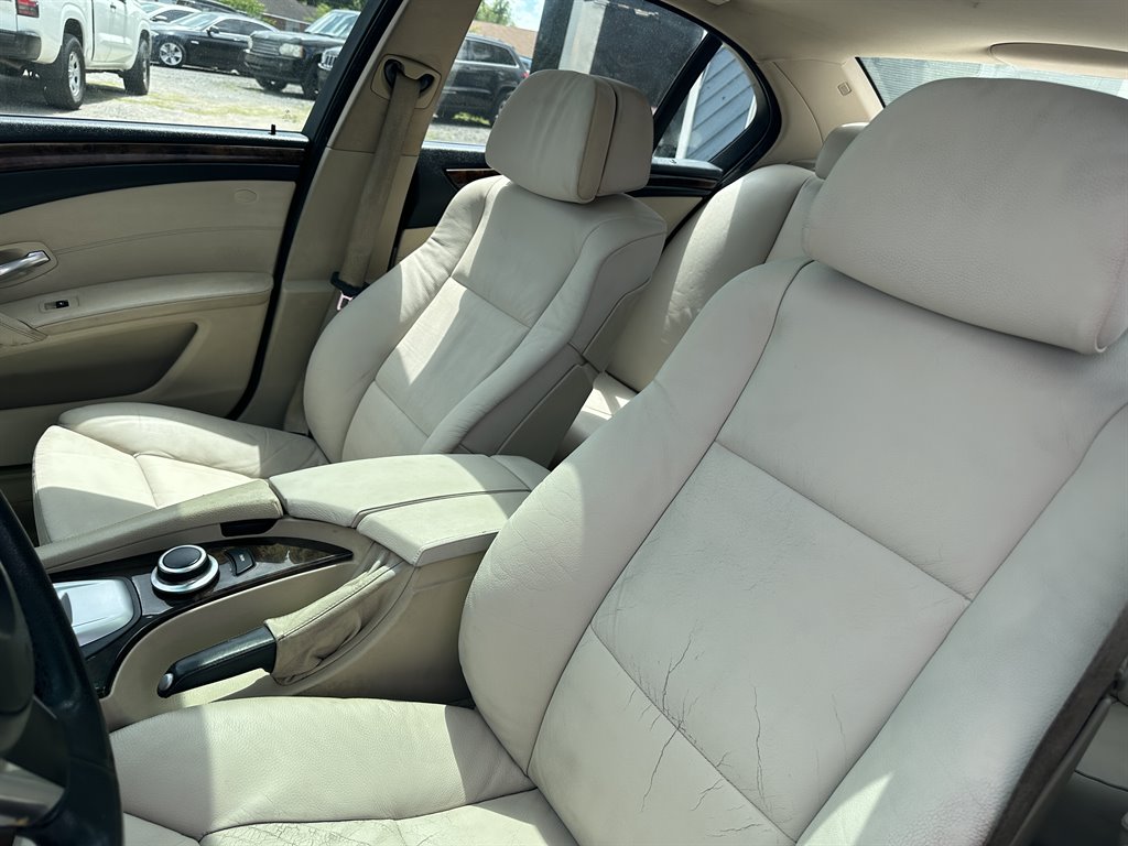 2008 BMW 528i - $7,695