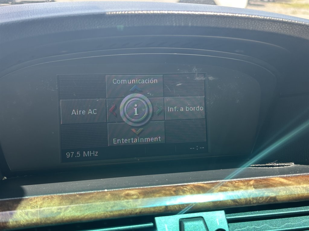 2008 BMW 5-Series 528i photo