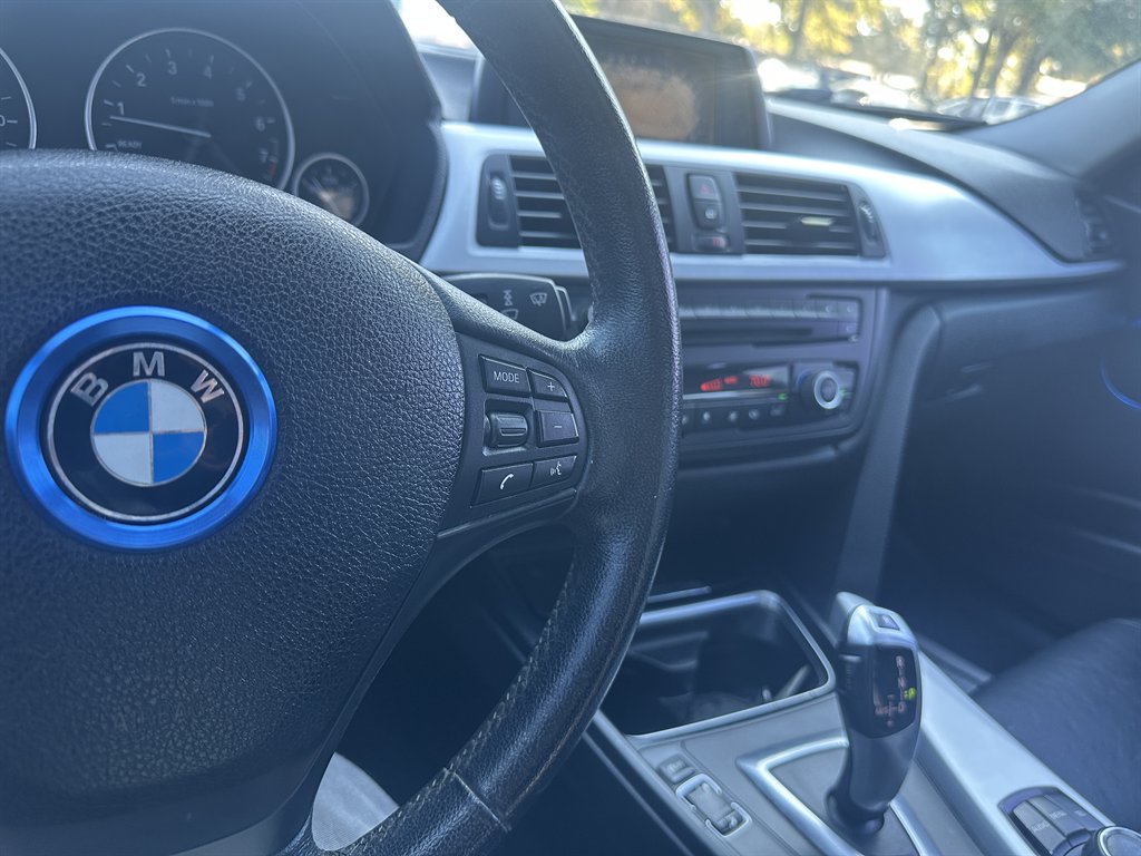 2013 BMW MDX 328i photo