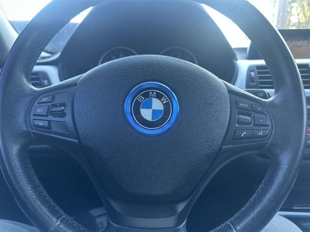 2013 BMW MDX 328i photo