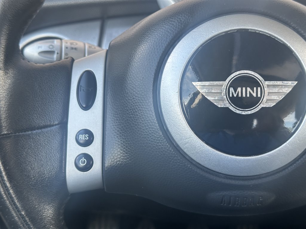 2003 MINI Cooper S photo
