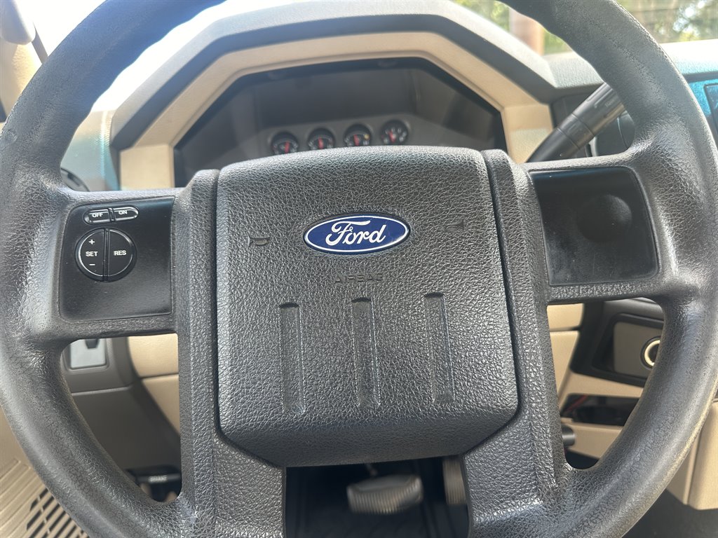 2008 Ford F-250 - $9,495