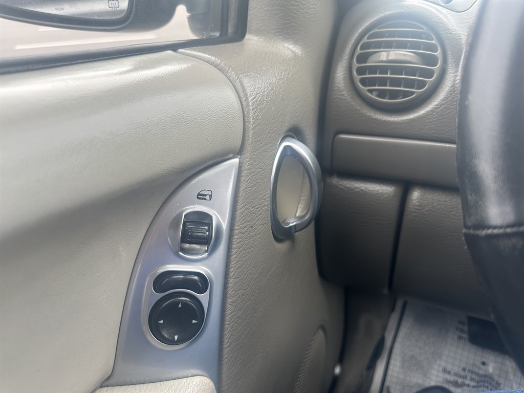 2005 Jeep Liberty - $3,795