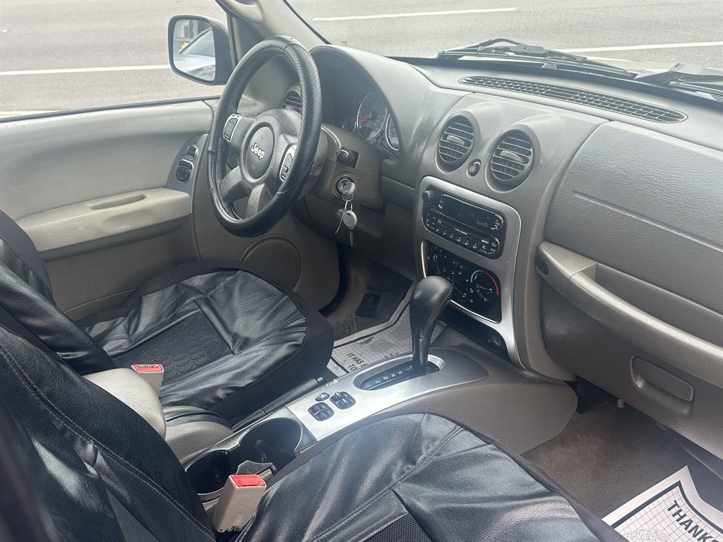 2005 Jeep Liberty - $3,795