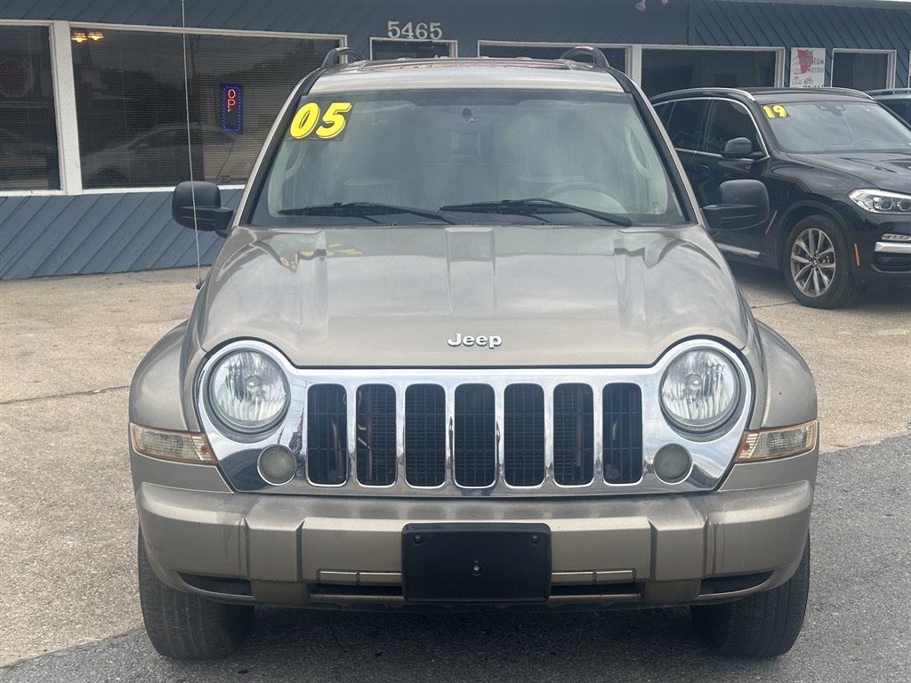2005 Jeep Liberty - $3,795