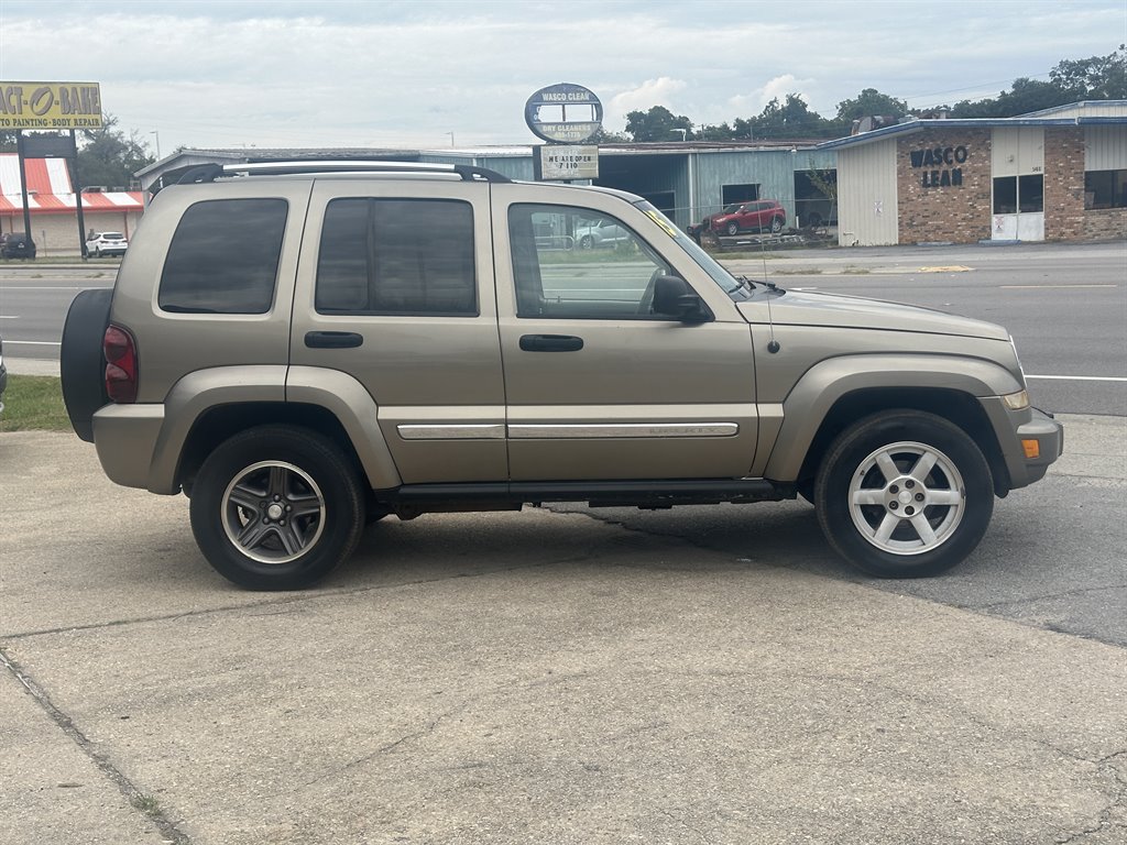 2005 Jeep Liberty - $3,795