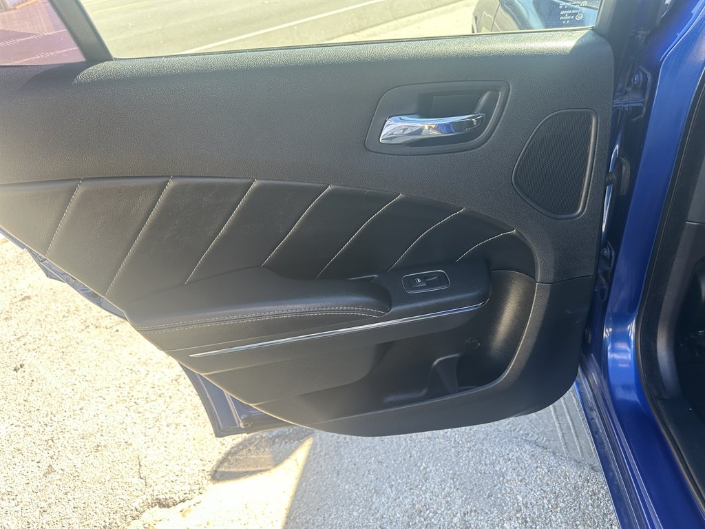 2012 Dodge Charger R/T photo