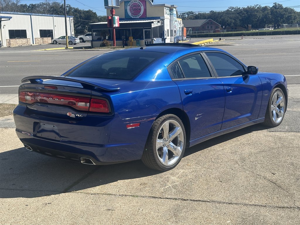 2012 Dodge Charger R/T photo