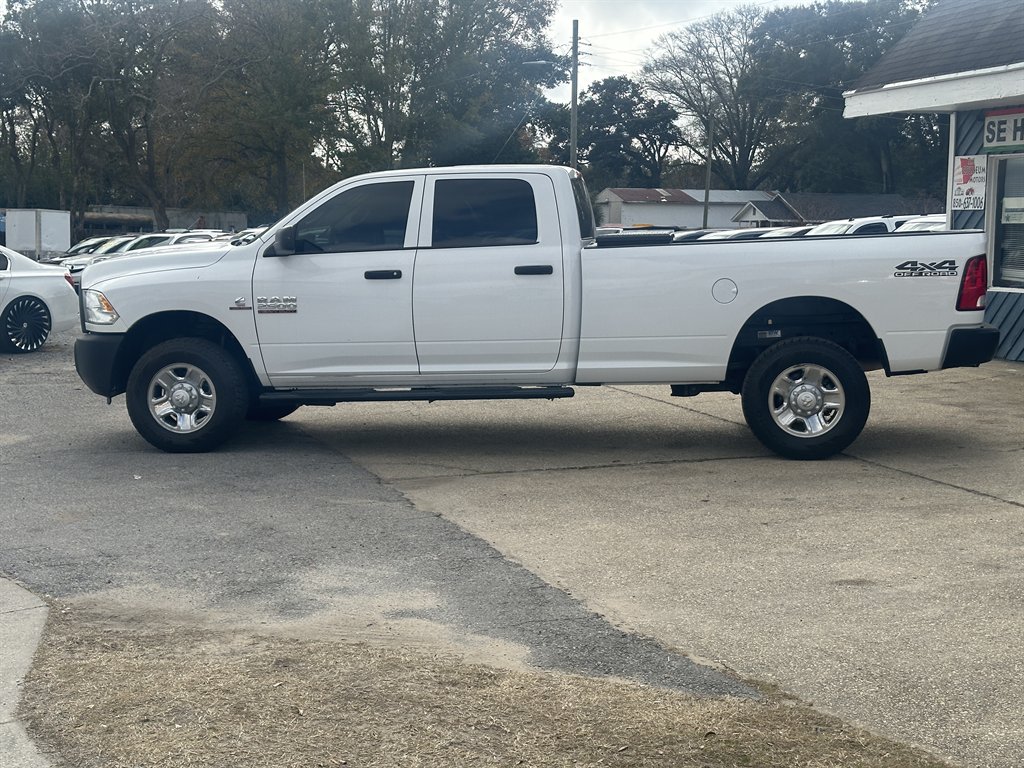 2017 Ram 2500 - $29,995