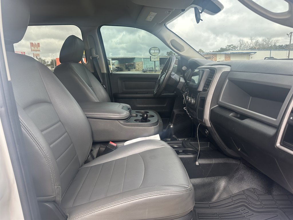 2017 Ram 2500 - $29,995