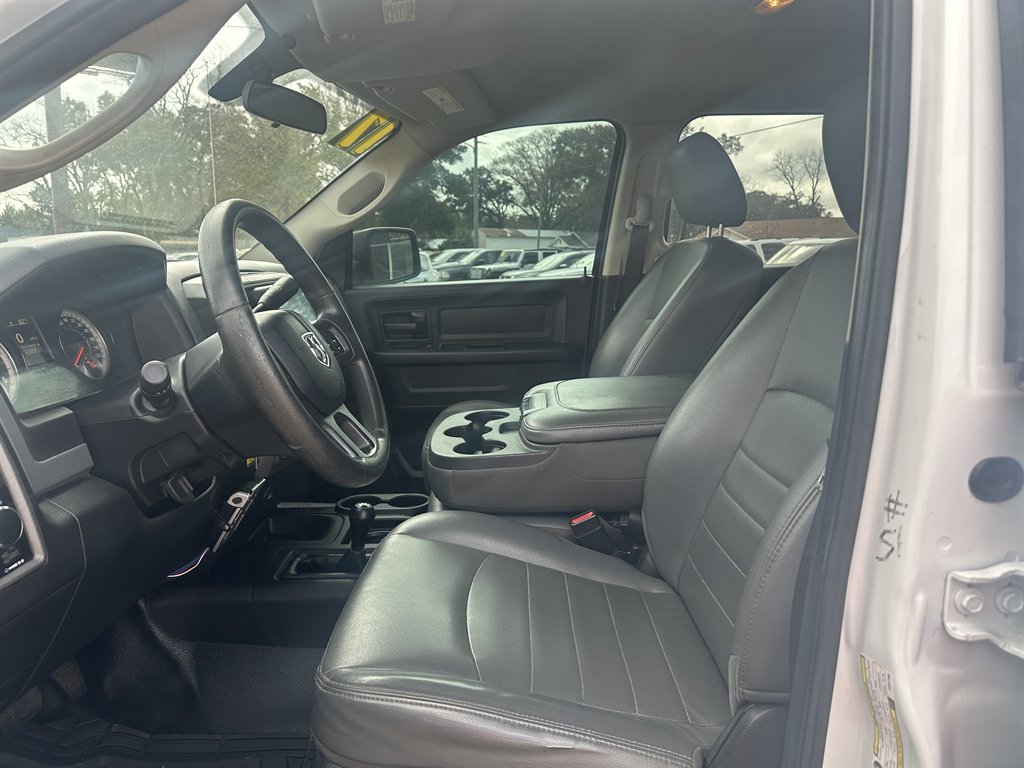 2017 Ram 2500 - $29,995