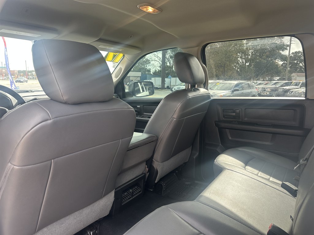 2017 Ram 2500 - $29,995