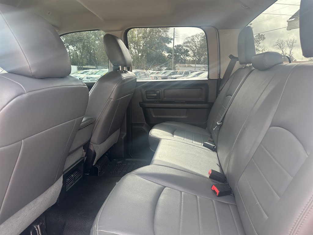 2017 Ram 2500 - $29,995