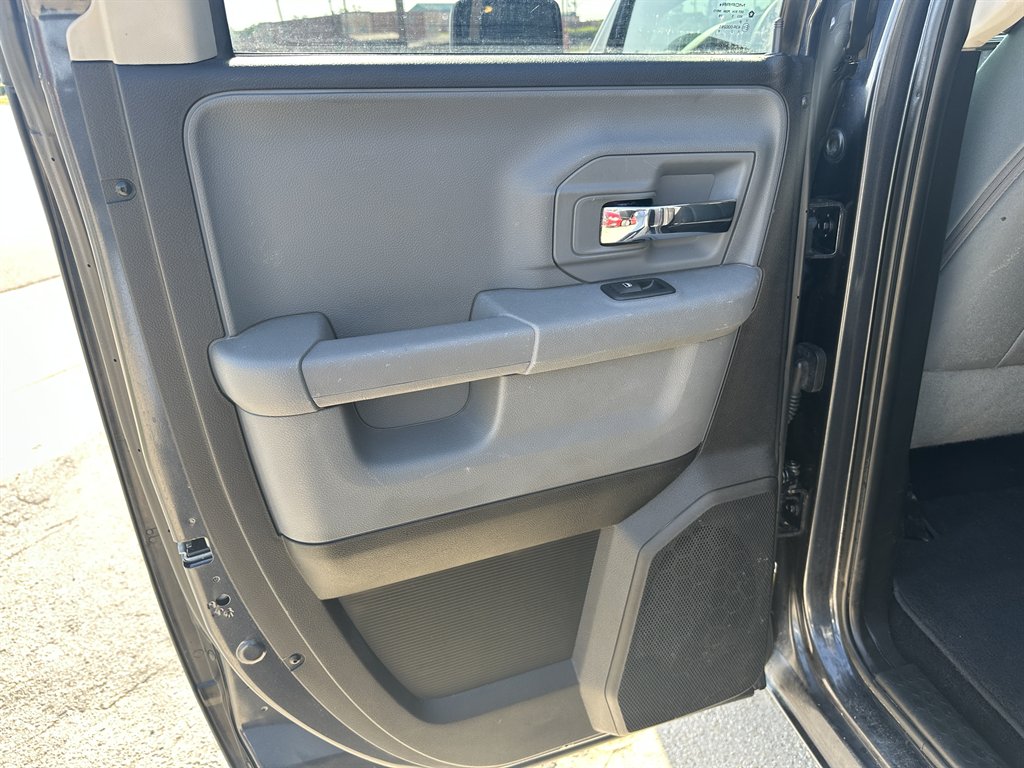2016 Ram 1500 - $16,995
