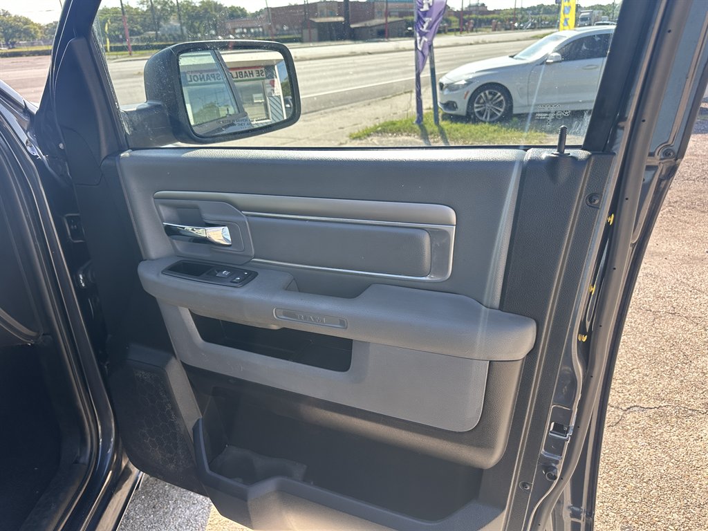2016 Ram 1500 - $16,995