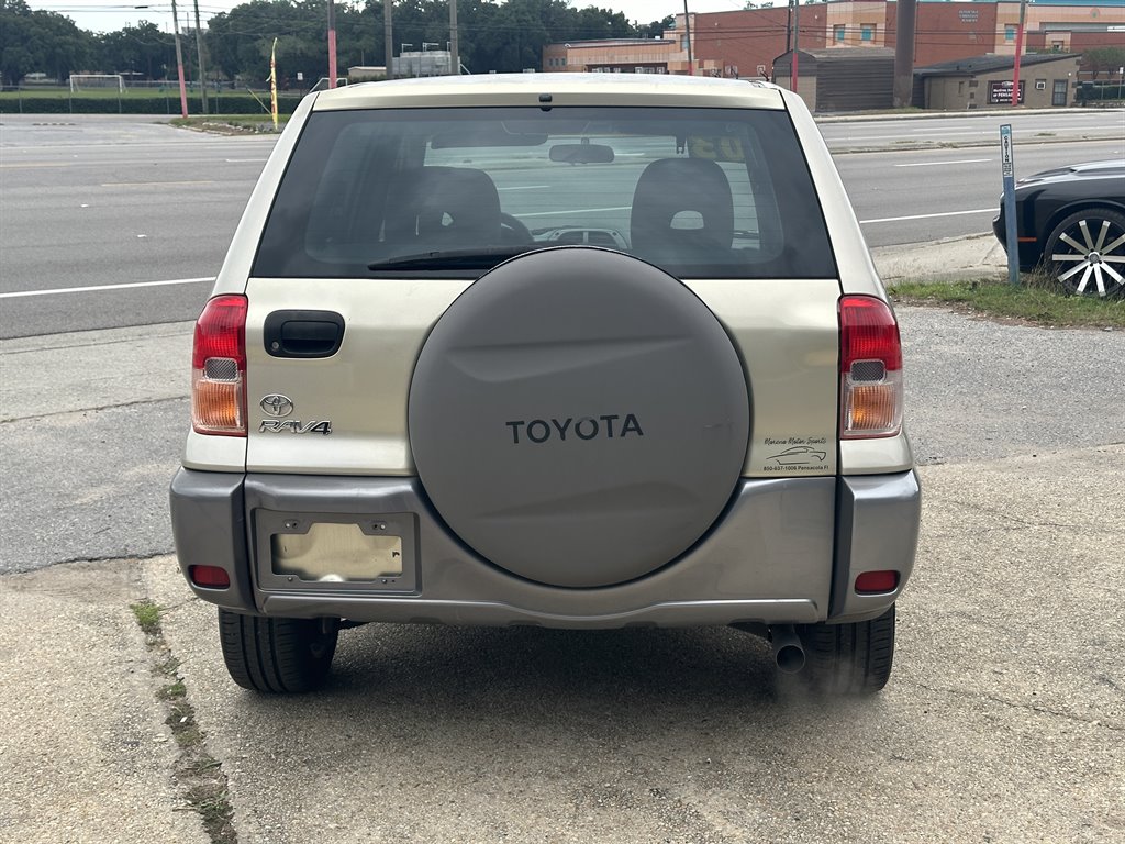 2003 Toyota RAV4 photo