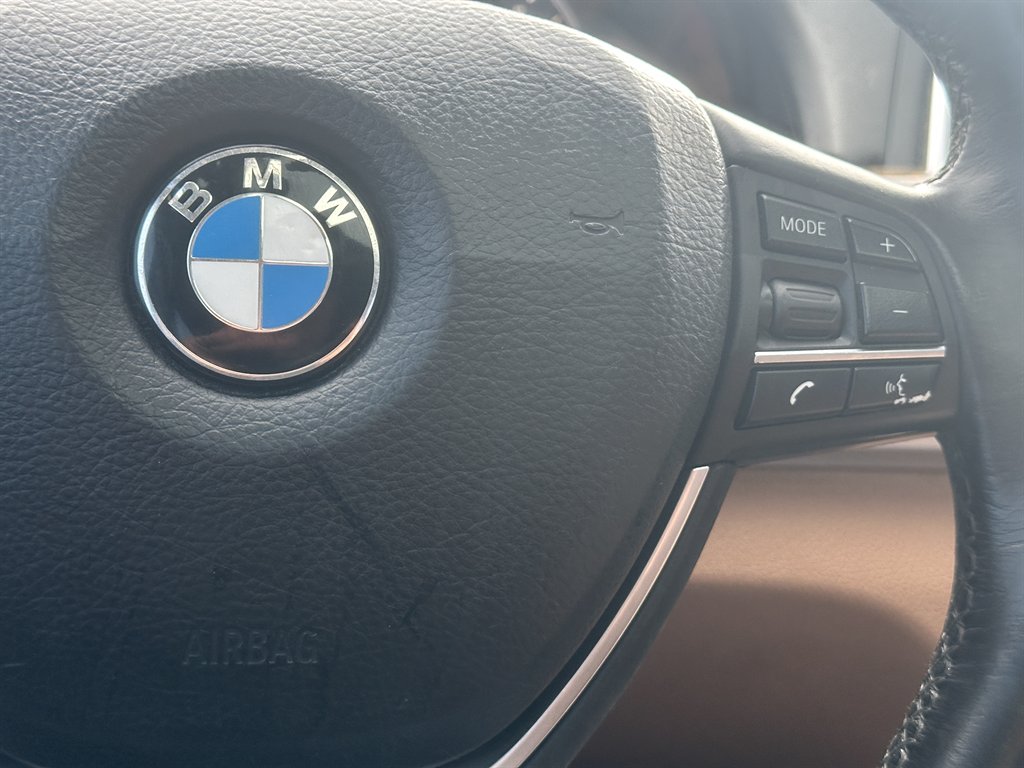 2013 BMW MDX 740Li photo