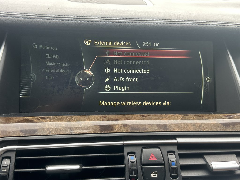 2013 BMW MDX 740Li photo