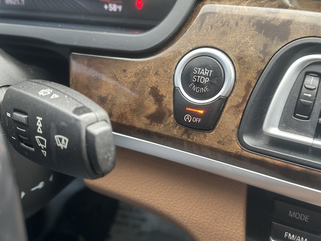2013 BMW MDX 740Li photo