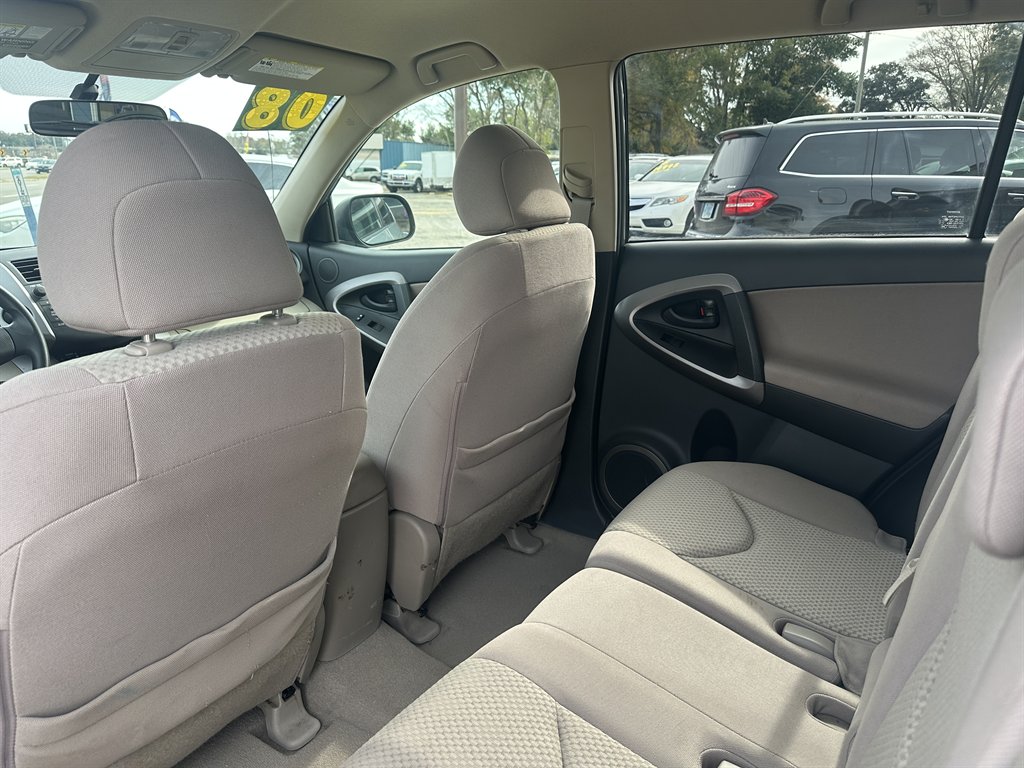 2008 Toyota RAV4 photo