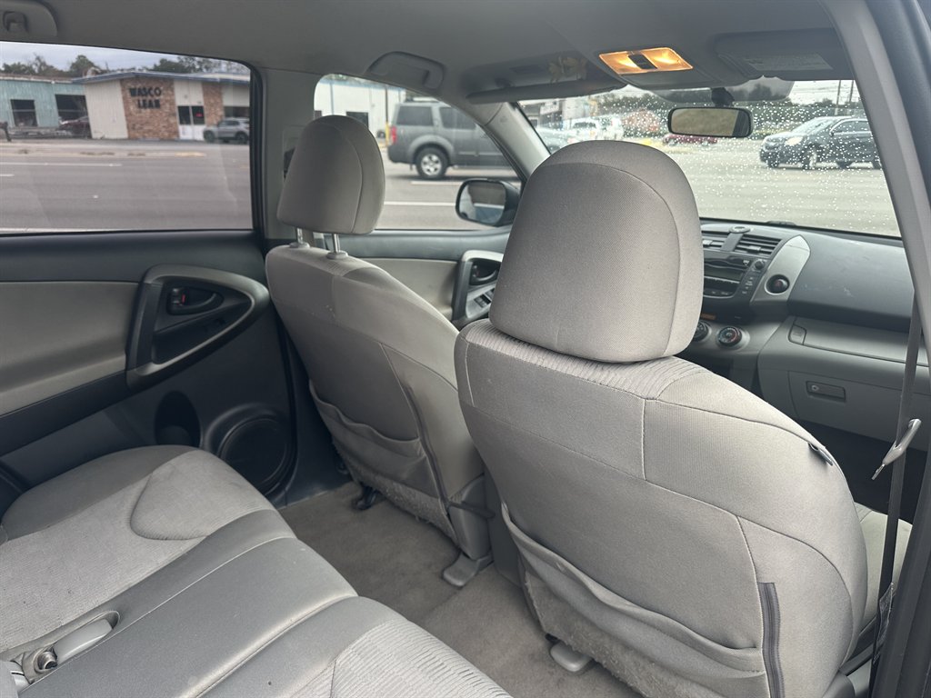 2009 Toyota RAV4 photo