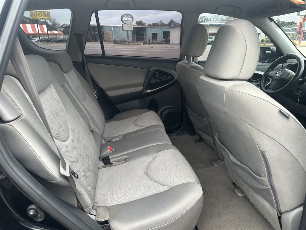 2009 Toyota RAV4 photo