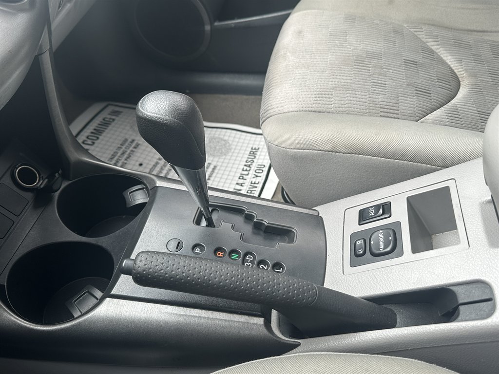 2009 Toyota RAV4 photo