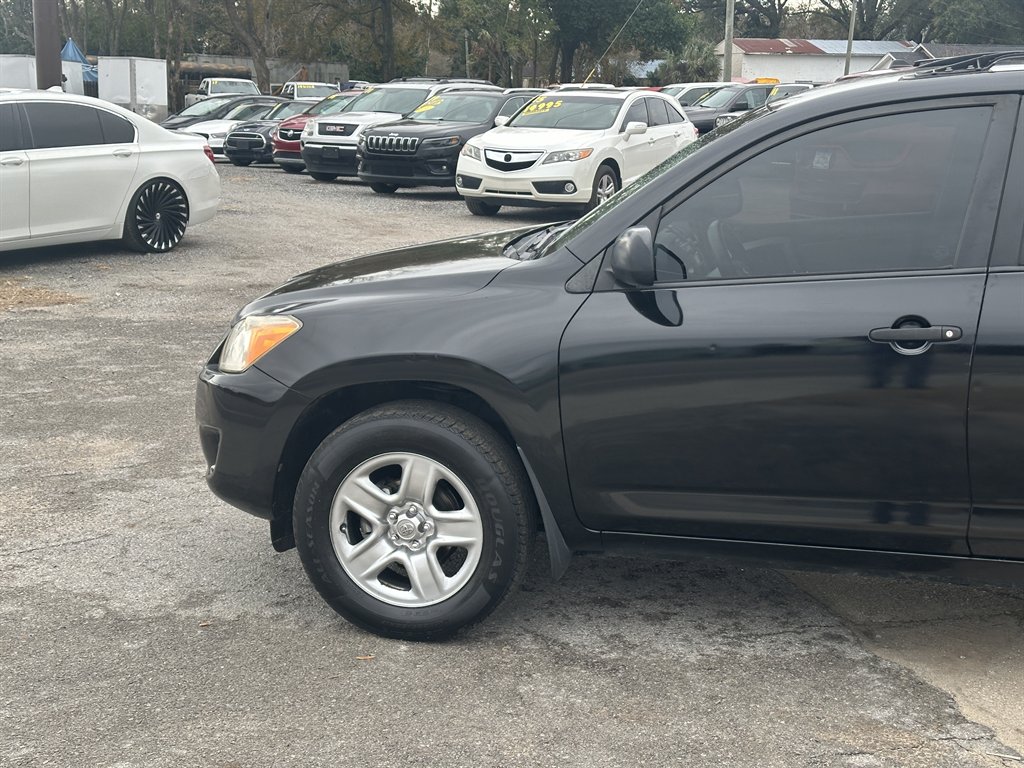 2009 Toyota RAV4 photo