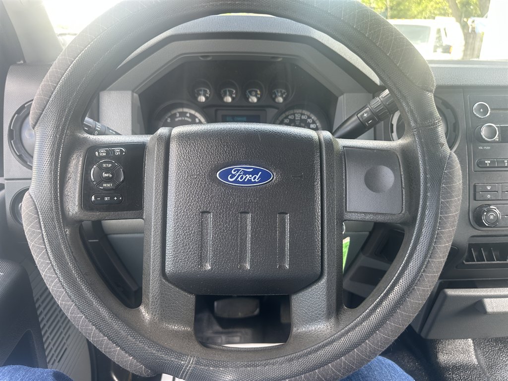 2016 Ford F-250 - $13,995
