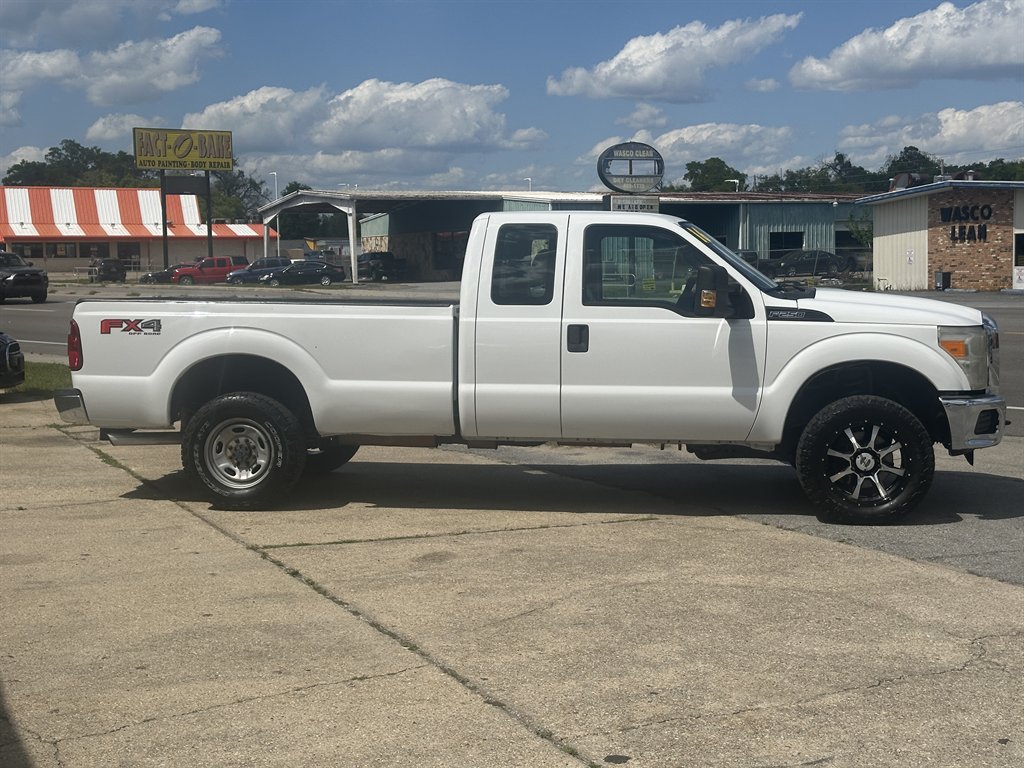2016 Ford F-250 - $13,995