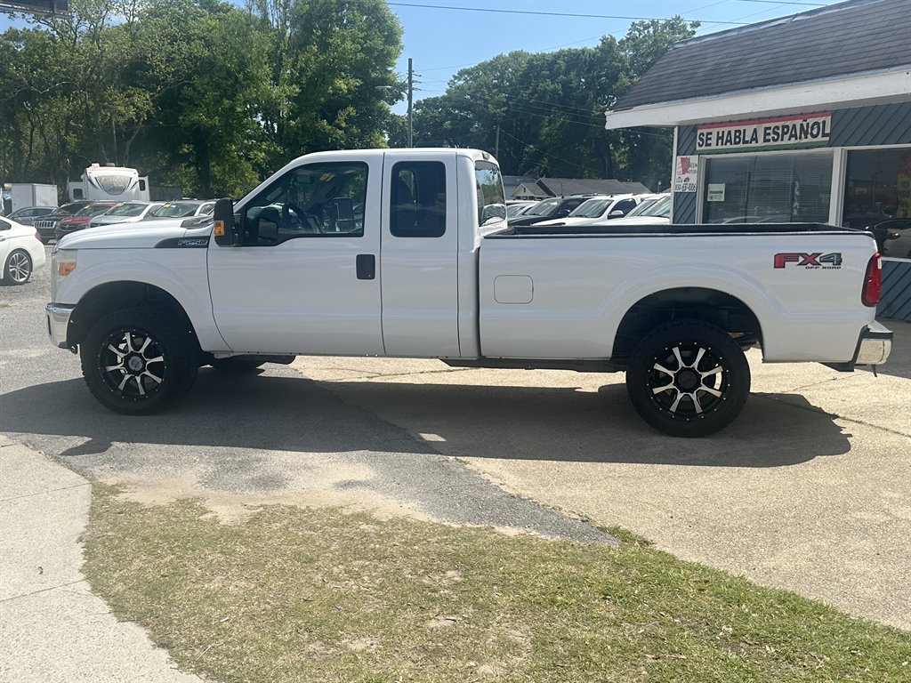 2016 Ford F-250 - $13,995