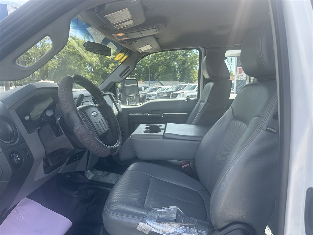 2016 Ford F-250 - $13,995