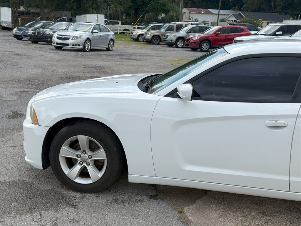 2014 Dodge Charger - $8,695