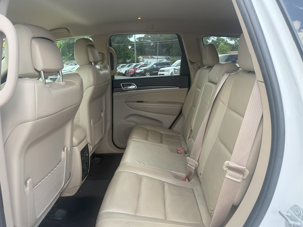 2018 Jeep Cherokee - $17,995