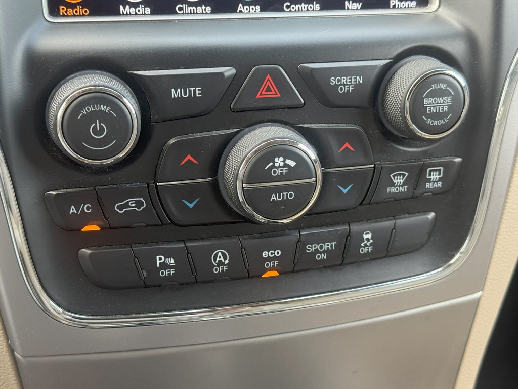 2018 Jeep Cherokee - $17,995