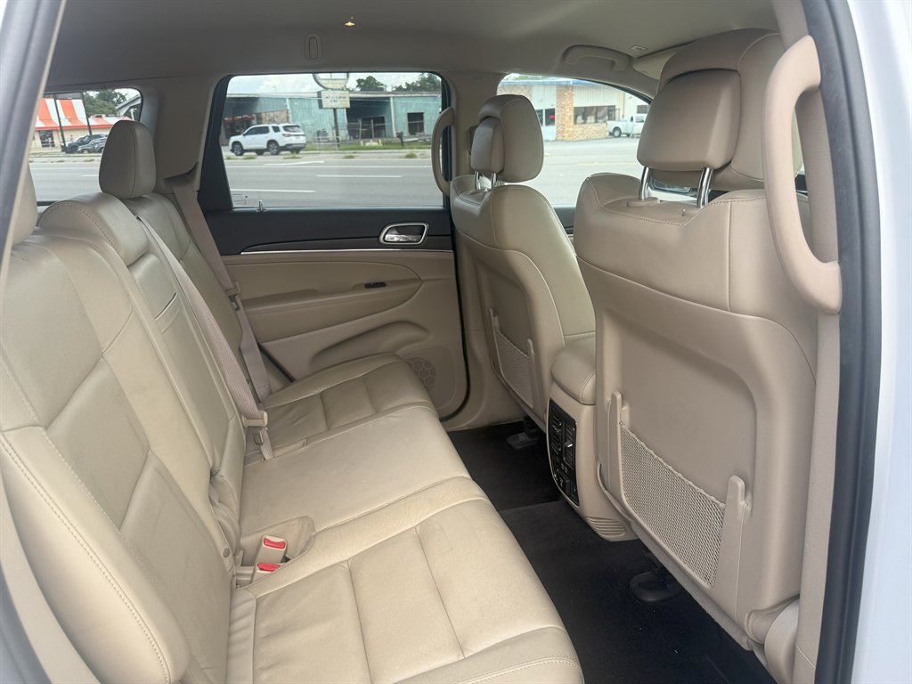 2018 Jeep Cherokee - $17,995