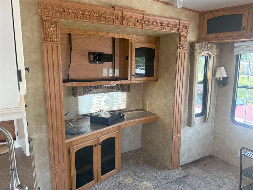 2010 Heartland Rv Bighorn - $10,995