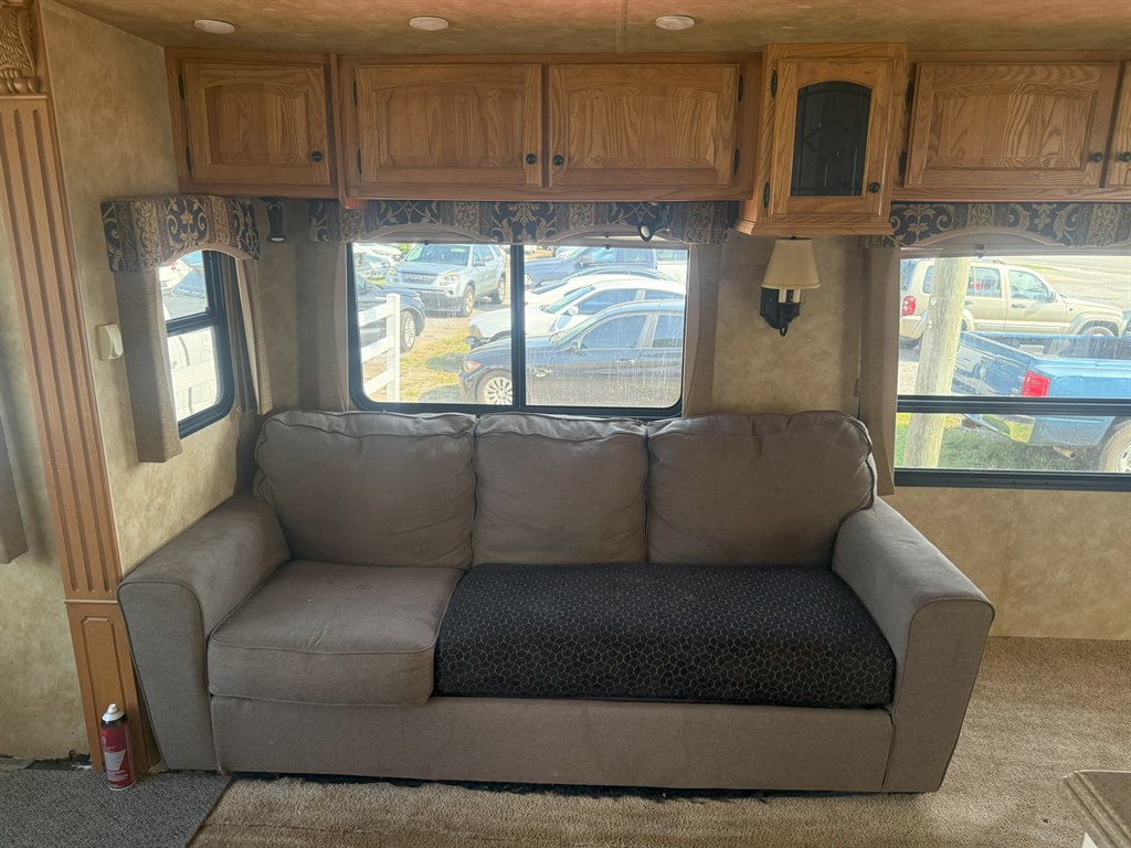2010 Heartland Rv Bighorn - $10,995