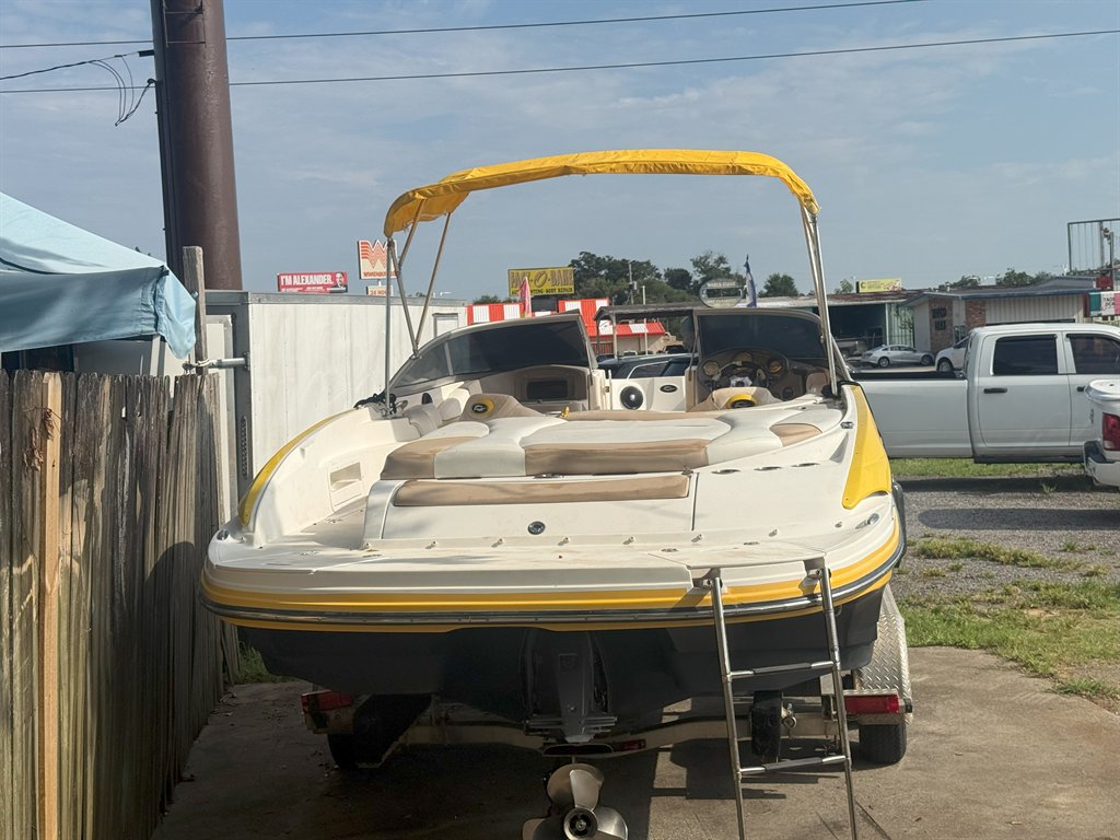 2007 Rinker 2340 RNK - $13,995