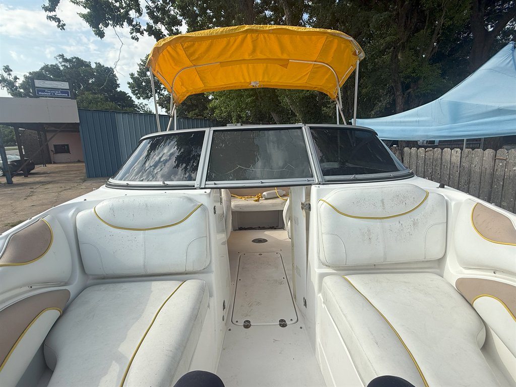 2007 Rinker 2340 RNK - $13,995