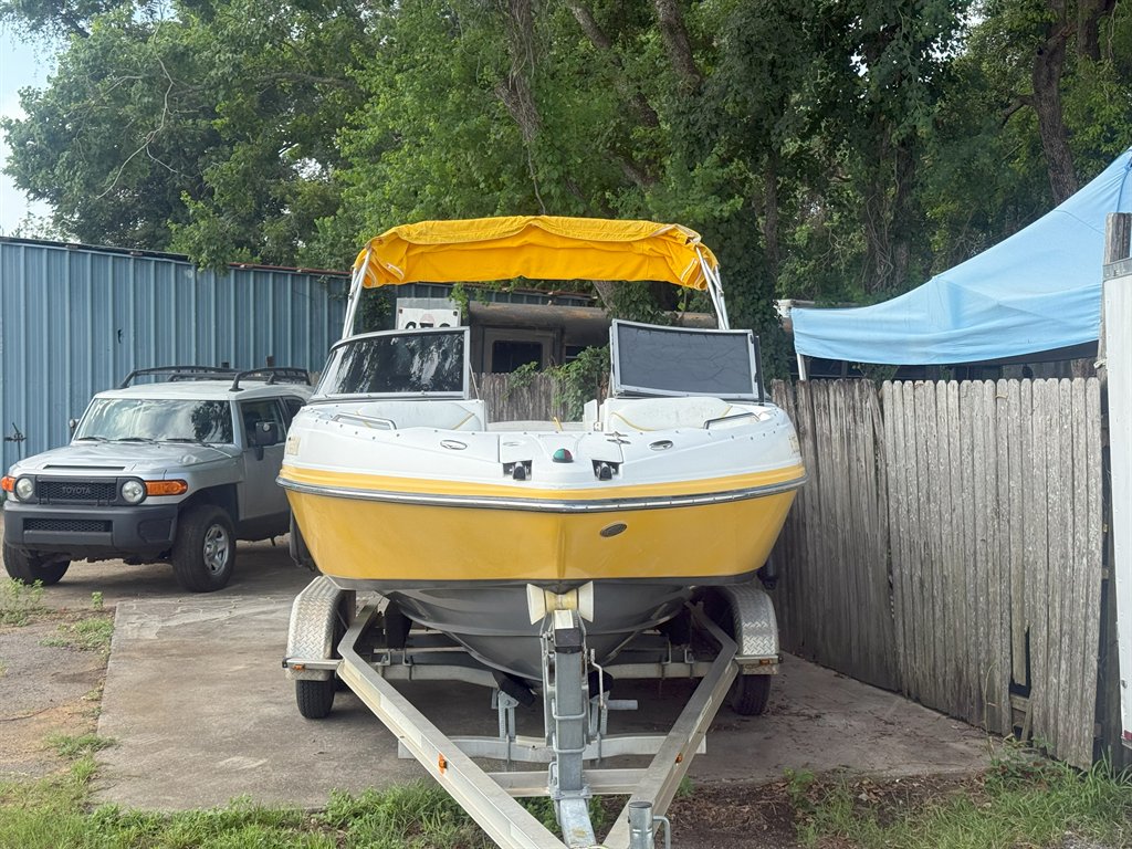 2007 Rinker 2340 RNK - $13,995