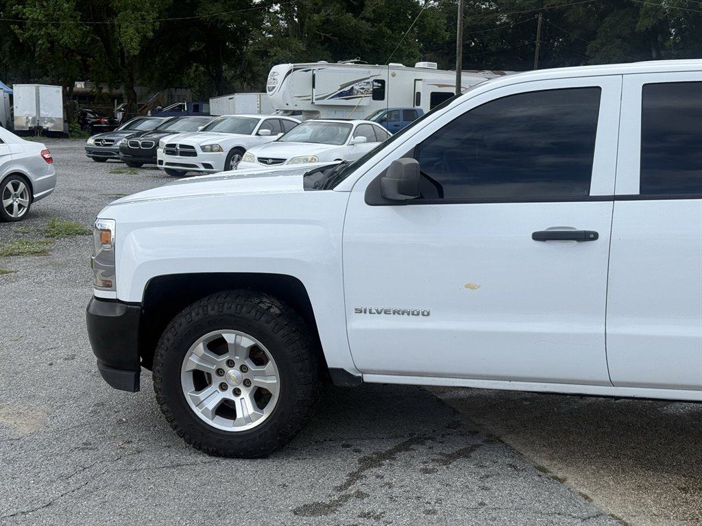 2016 Chevrolet Silverado 1500 - $15,995