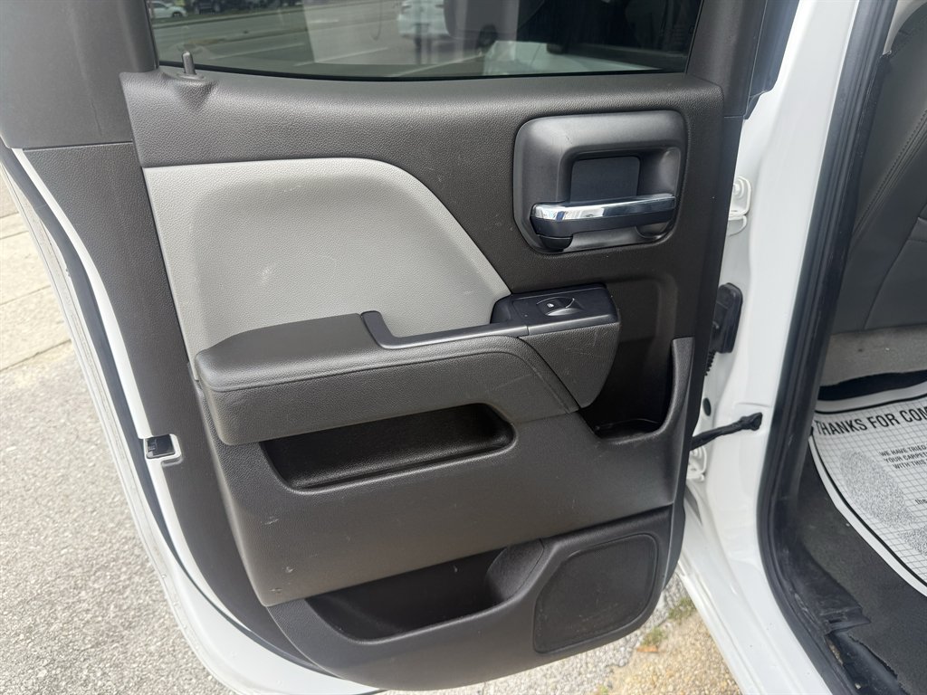 2016 Chevrolet Silverado 1500 - $15,995