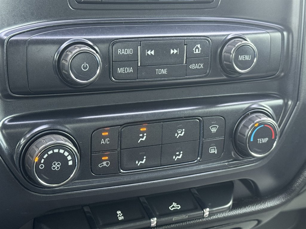 2016 Chevrolet Silverado 1500 - $15,995